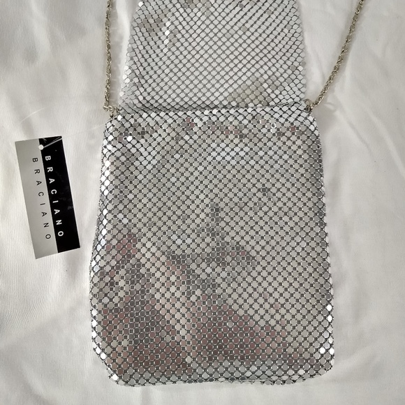 NEW BRACIANO SHINY METAL SEQUINED WRISTLET - Picture 2 of 8